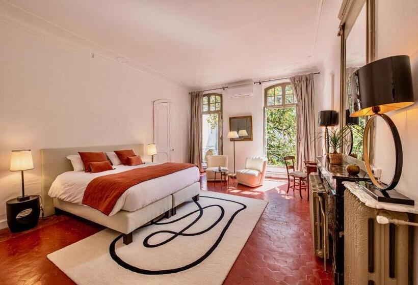 Люкс Deluxe Кровать Кинг, La Chapelle Sur La Sorgue