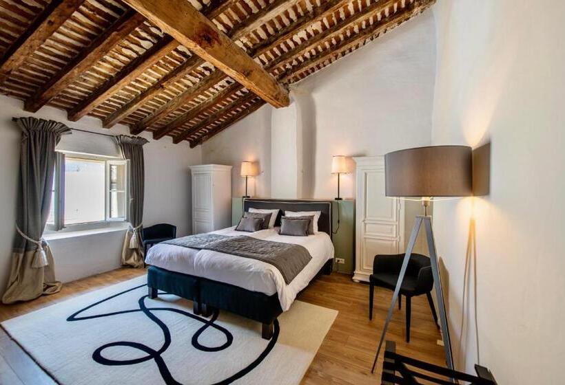 Номер Deluxe Вид на Город, La Chapelle Sur La Sorgue