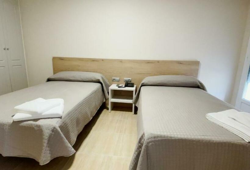Номер Стандарт Индивидуальный, Hostal Restaurante Cuatro Caminos