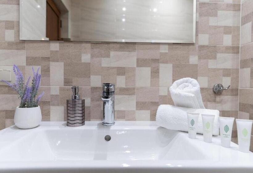 חדר דלוקס עם מרפסת, Guest House Velik
