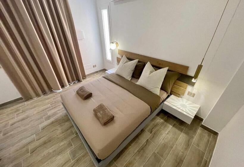 スタンダードルーム, B&b Altomare
