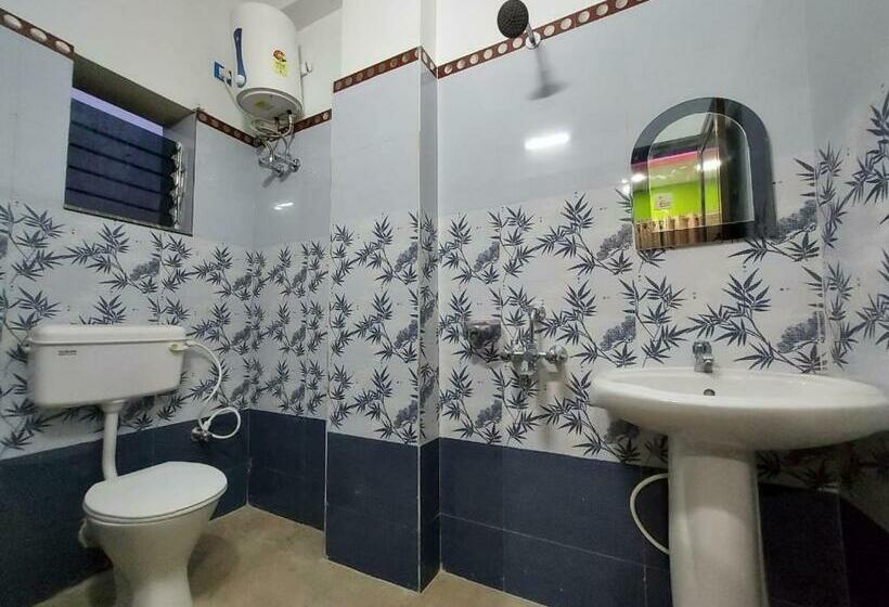 Quarto Deluxe com Sacada, Iconic Hotel Digha