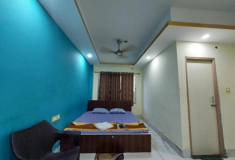 Quarto Estandar Primeiro Andar, Iconic Hotel Digha