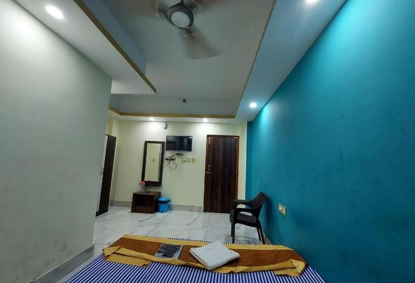 Quarto Estandar Primeiro Andar, Iconic Hotel Digha