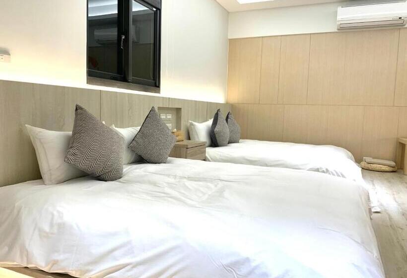 اتاق استاندارد چهار تخته, Jabez Homestay
