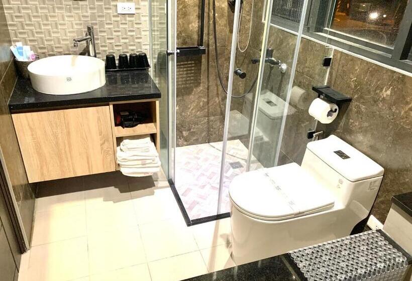 اتاق استاندارد چهار تخته, Jabez Homestay