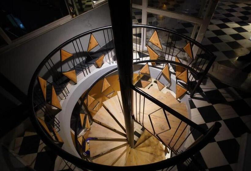 家庭套房, Fabhotel Naivara Boutique