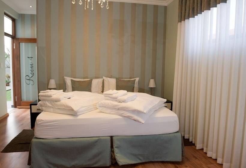 اتاق استاندارد, Namib Guesthouse