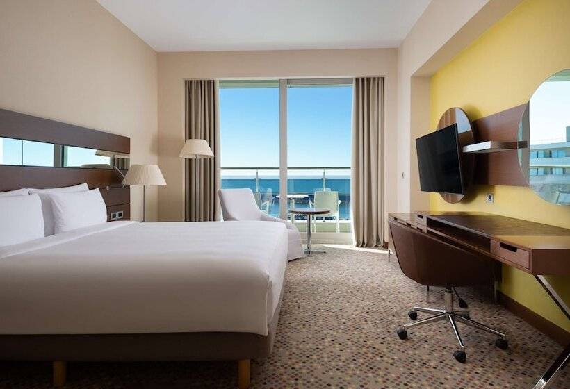 Номер Superior Вид на Море, Radisson Blu Resort & Congress Centre Sochi