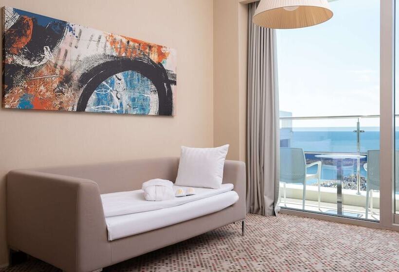 Люкс Вид на Море, Radisson Blu Resort & Congress Centre Sochi