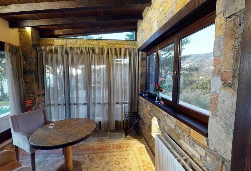 Полулюкс Повышенной Комфортности, Valeni Boutique Hotel & Spa