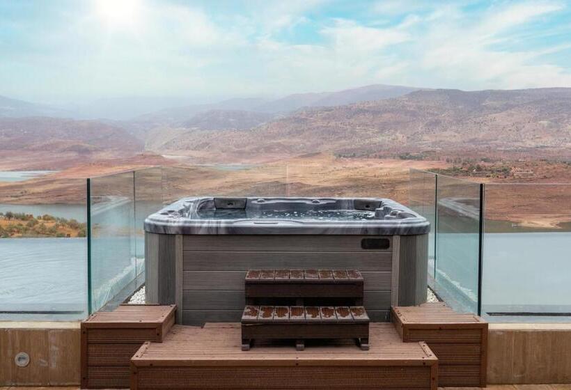 Президентский Люкс, Widiane Resort