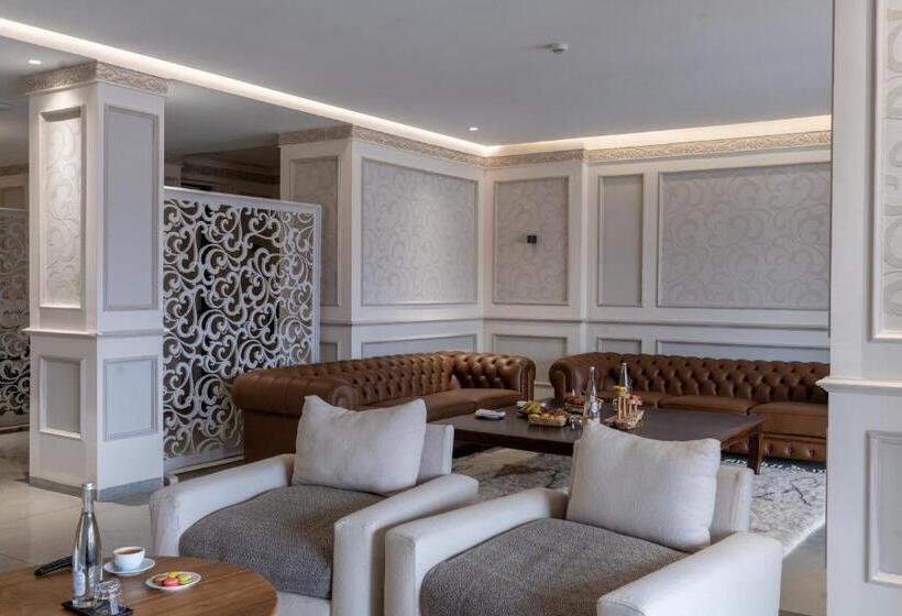 Президентский Люкс, Widiane Resort