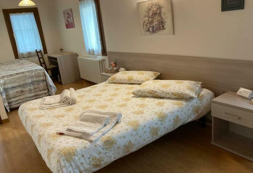 اتاق استاندارد سه نفره, Agriturismo Da Andreina