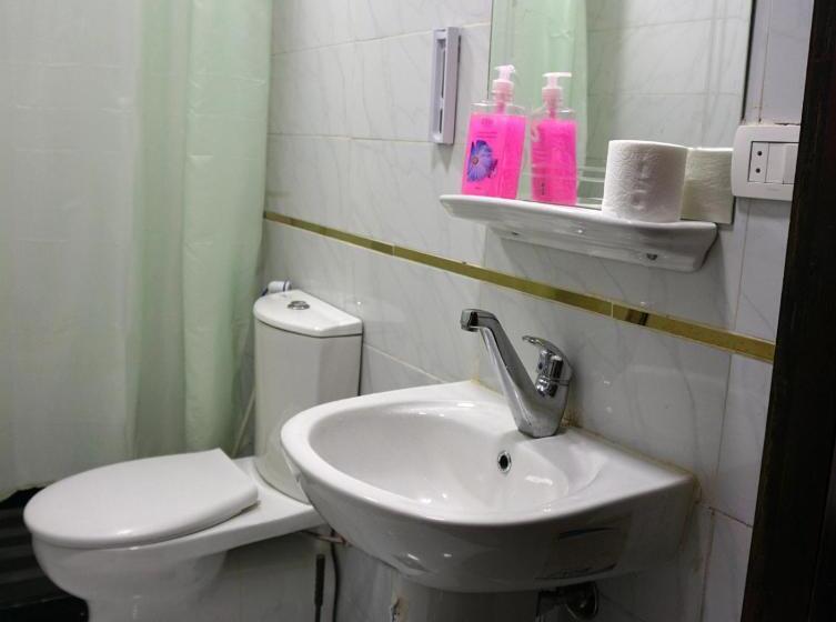 اتاق لوکس, New Abdeen Palace Hostel