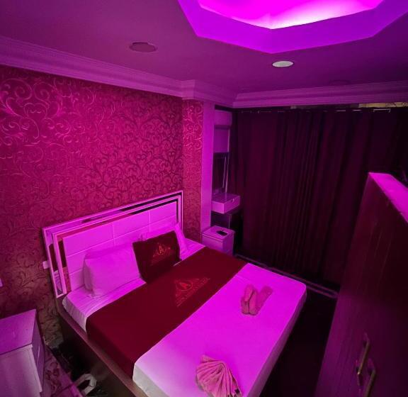 اتاق لوکس, New Abdeen Palace Hostel