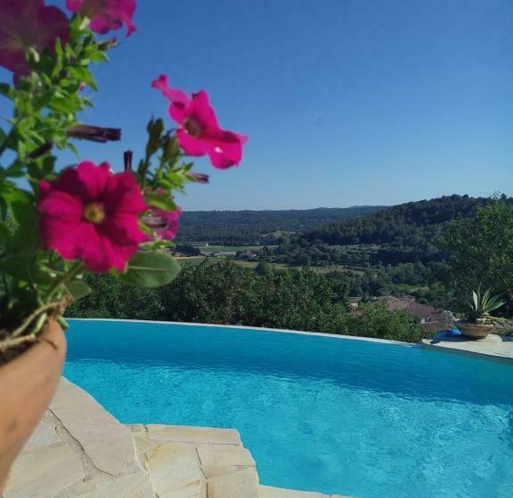 Номер Стандарт, Chambre D Hôtes Cottes