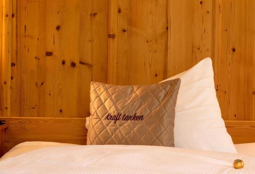 اتاق استاندارد یک تخته با بالکن, Aktivhotel Alpendorf