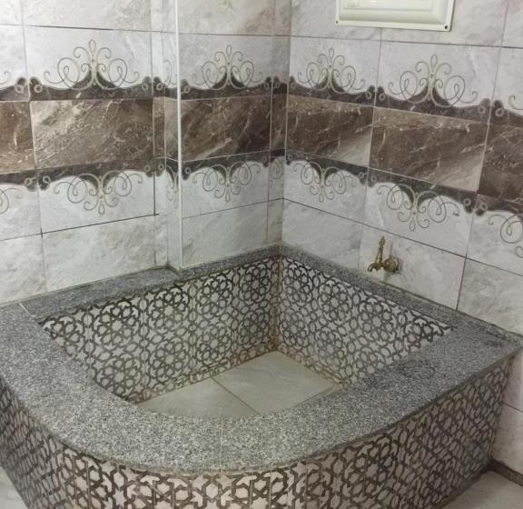 Номер Стандарт Трехместный, Güneş Apart Otel