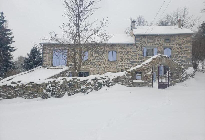 Номер Стандарт, La Chabanade
