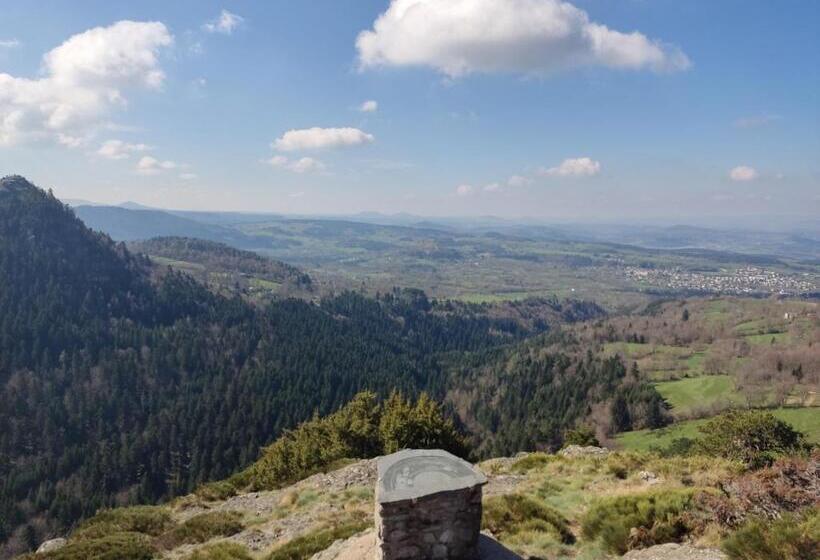 Четырехместный Номер Стандарт, La Chabanade