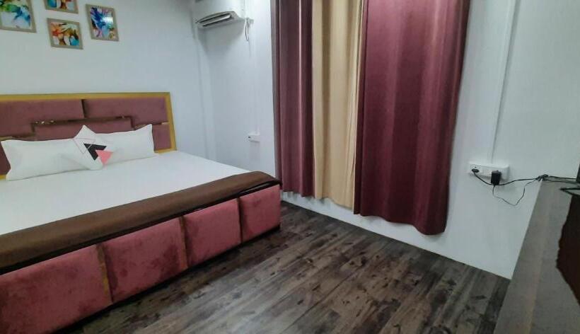 اتاق اکونومی, The Palm Suites , Incredible North East Tourism , Couples & Family