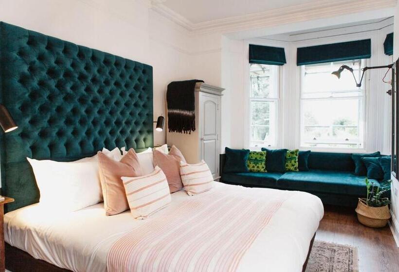 اتاق استاندارد, Highcliffe