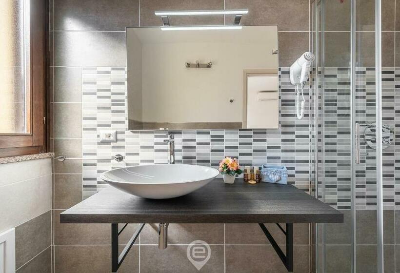 Номер Стандарт, Villa Monica   Suites