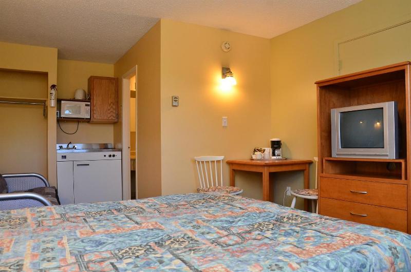 Номер Стандарт, Canadas Best Value Inn Kelowna