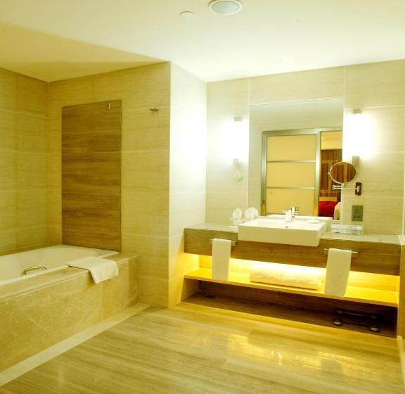 סוויטה דלוקס, Grand View Hotel Tianjin