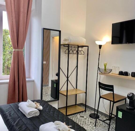 Номер Стандарт, Habitat Luxury Suites