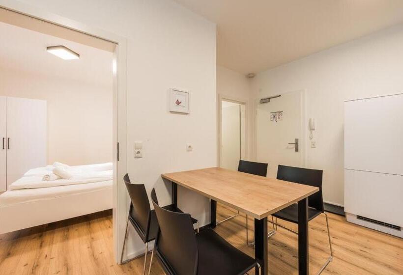 Апартаменты Superior 1 Спальня, Myquartier Central City Suites