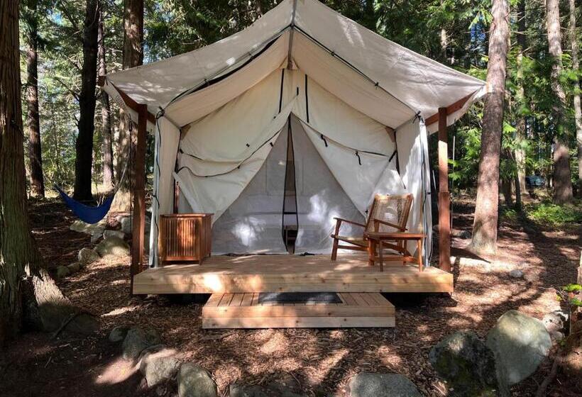 Standard Tent, Lopez Farm Cottages & Tent Camping