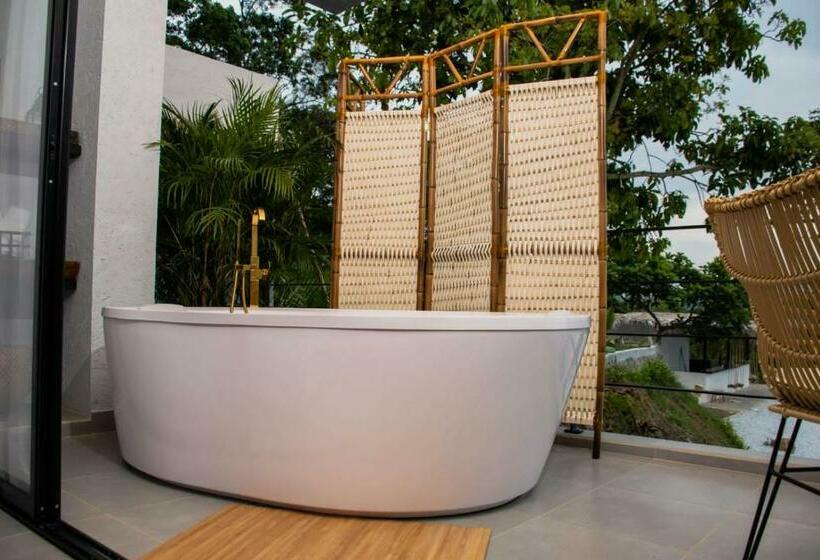 Президентский Люкс, Santuario Luxury Eco