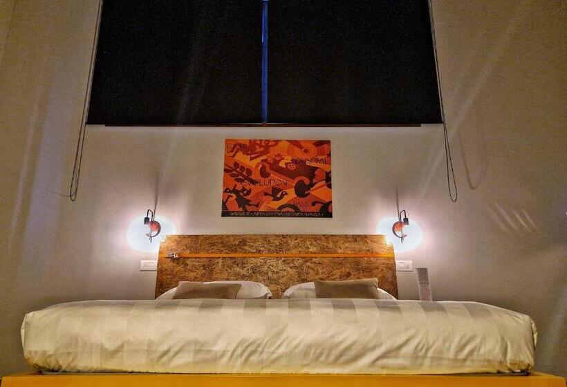 Номер Deluxe Кровать Кинг, Garage47 Storica Officina Meccanica Loft B&b In Pienza