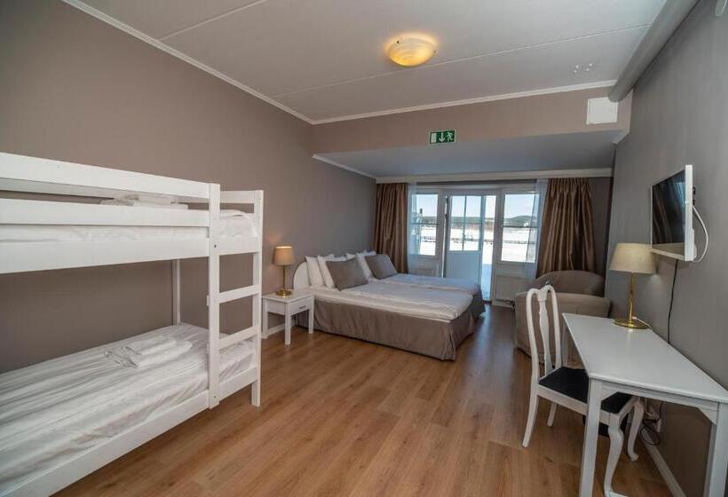 Семейный Номер, Grand Arctic Resort