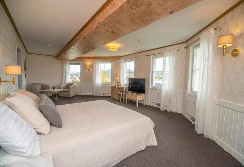 Люкс, Grand Arctic Resort