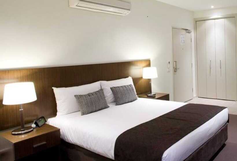 스탠다드 스튜디오, Quest Glen Waverley