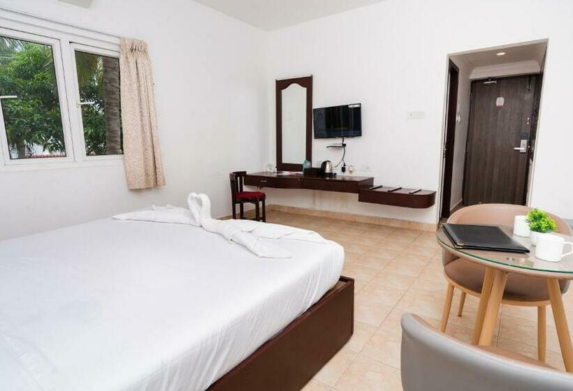 Номер Deluxe Вид на Море, Shelter Beach Resort