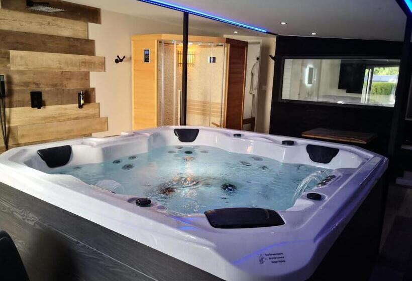 Номер Deluxe, V&spa 2 Chambres D Hôtes Avec Spa Privatif Dont Une Avec Un Sauna