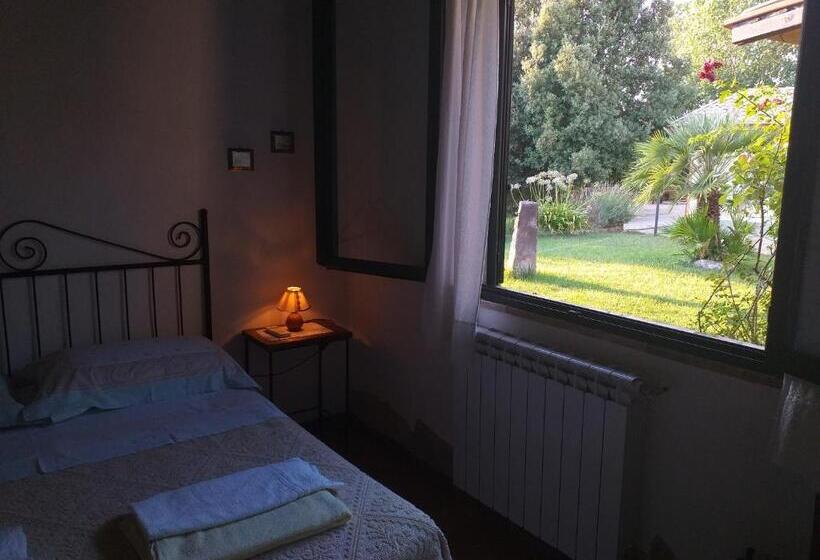 Трехместный Номер Стандарт Вид на Сад, B&b Is Camminantis