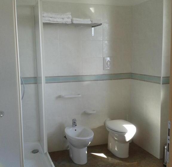 Трехместный Номер Стандарт с Балконом, B&b Il Nido Dell Aquila