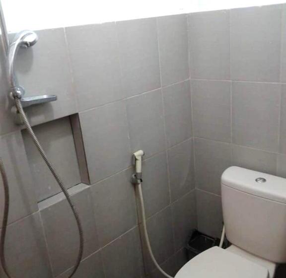 Номер Economy, Kenangan Guest House