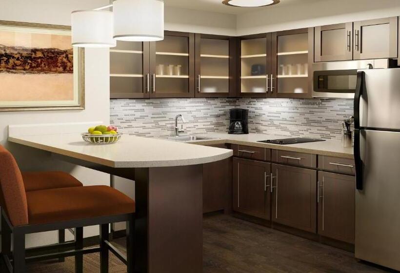 סוויטת 2 חדרי שינה, Staybridge Suites   Overland Park   Kansas City S, An Ihg