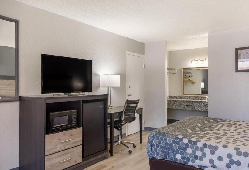 스탠다드 룸 킹사이즈 침대, Econo Lodge