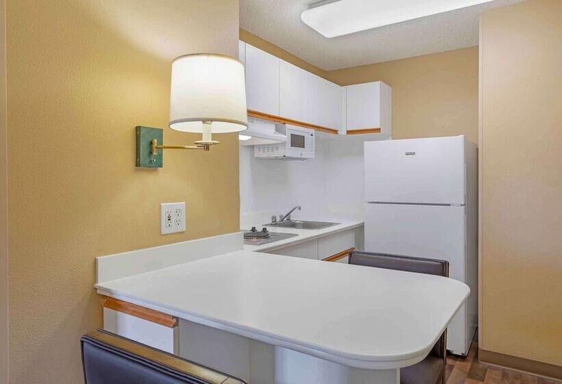 Студия Deluxe, Extended Stay America Suites  Los Angeles  Torrance  Del Amo Circle