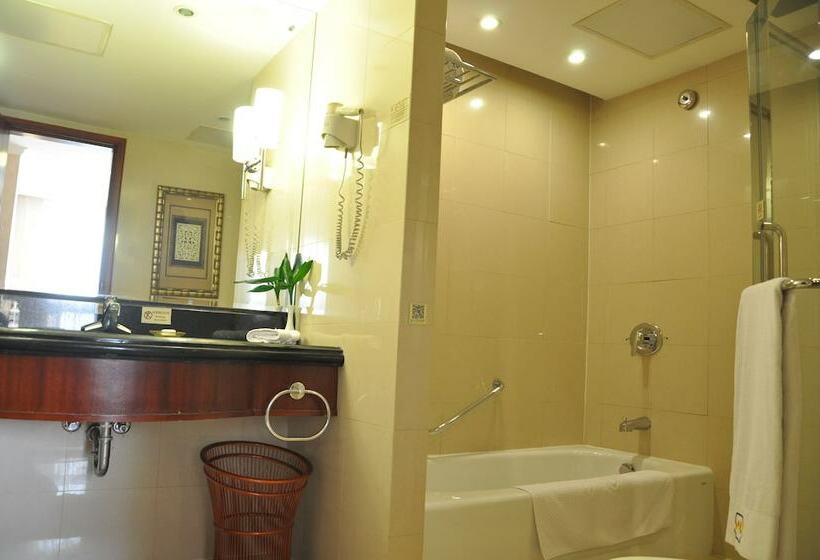 Номер Superior, Grand Metropark Wanshi Taiyuan