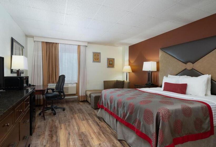 キングサイズベッドのスタンダードルーム, Ramada By Wyndham Albert Lea