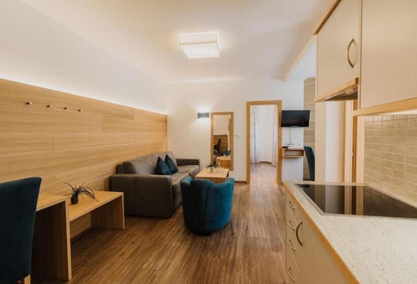 Апартаменты 2 Спальни, Residence Hirzer