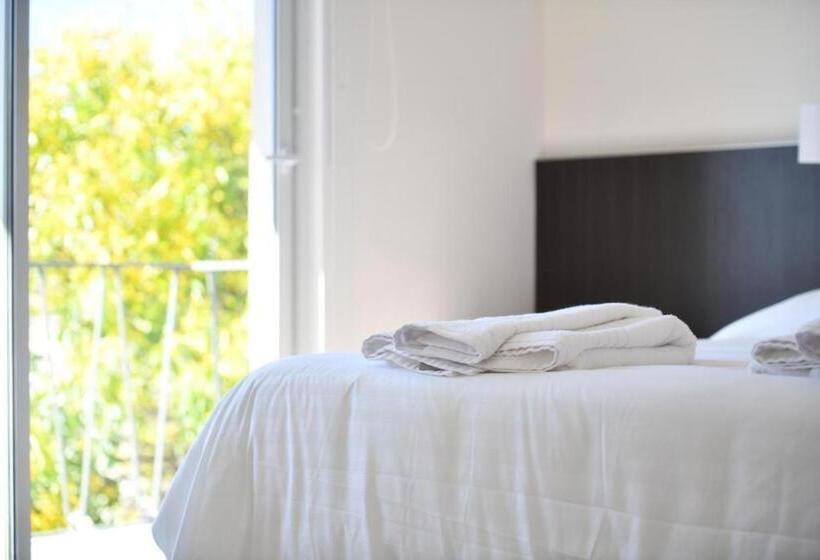 Четырехместный Номер Стандарт, O2 Hotel Gualeguaychú